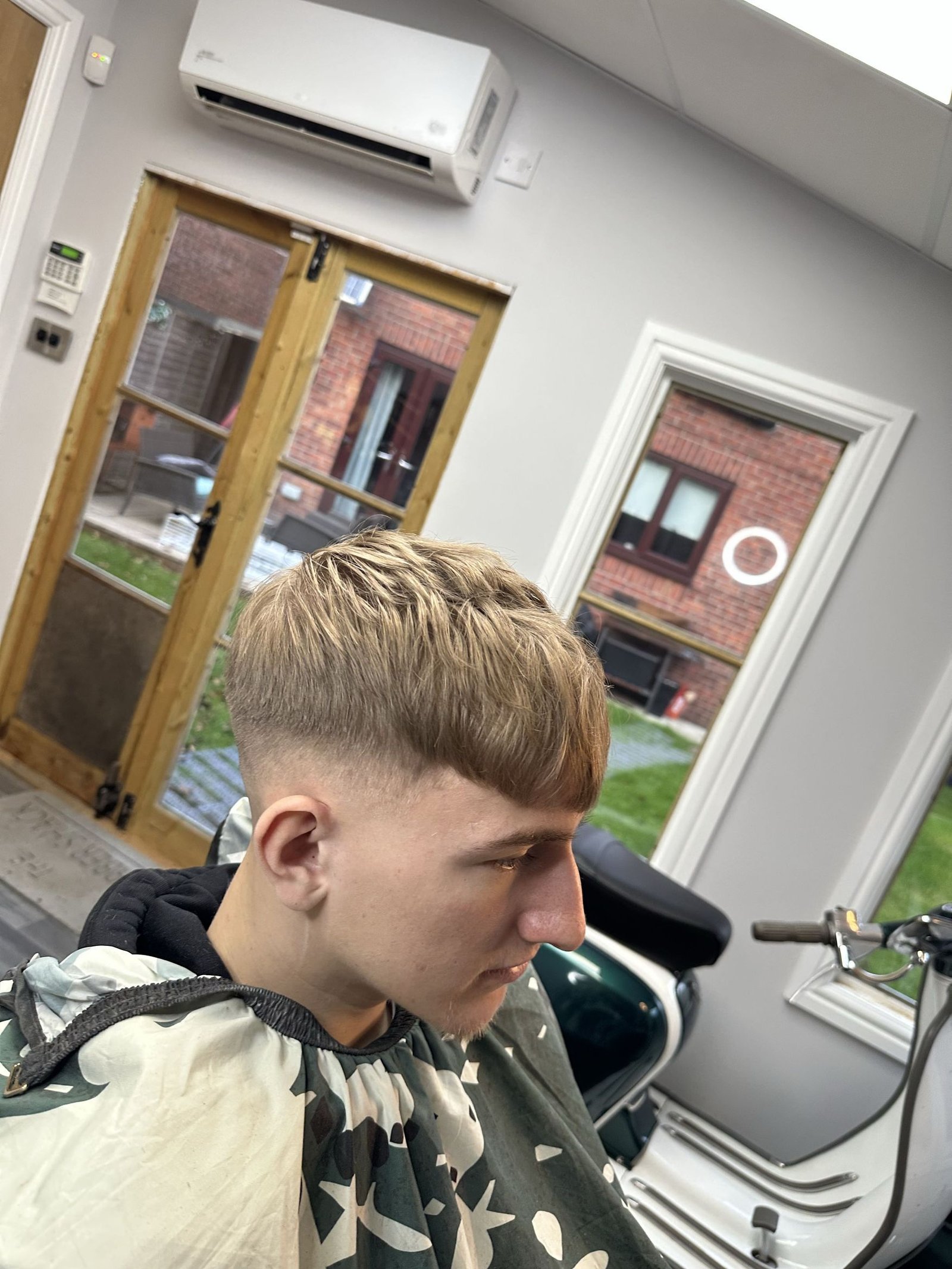 trim 8